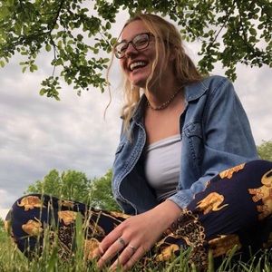 Meet your Posher, Sarah